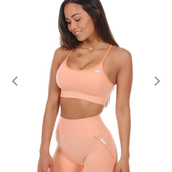 Nike Other - Elite Eleven Seamless Bra in Melon